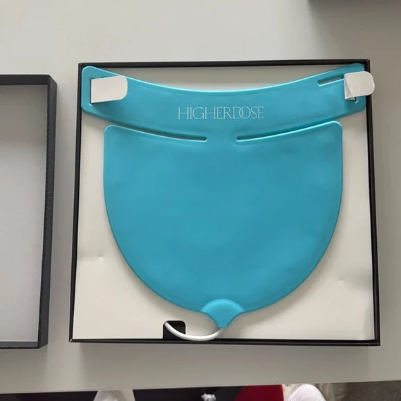 HigherDose Red Light Neck  / NEW IN BOX - Picture 3 of 4